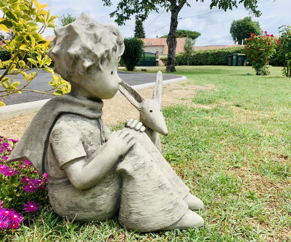 Statue décorative Le Petit Prince en pierre reconstituée