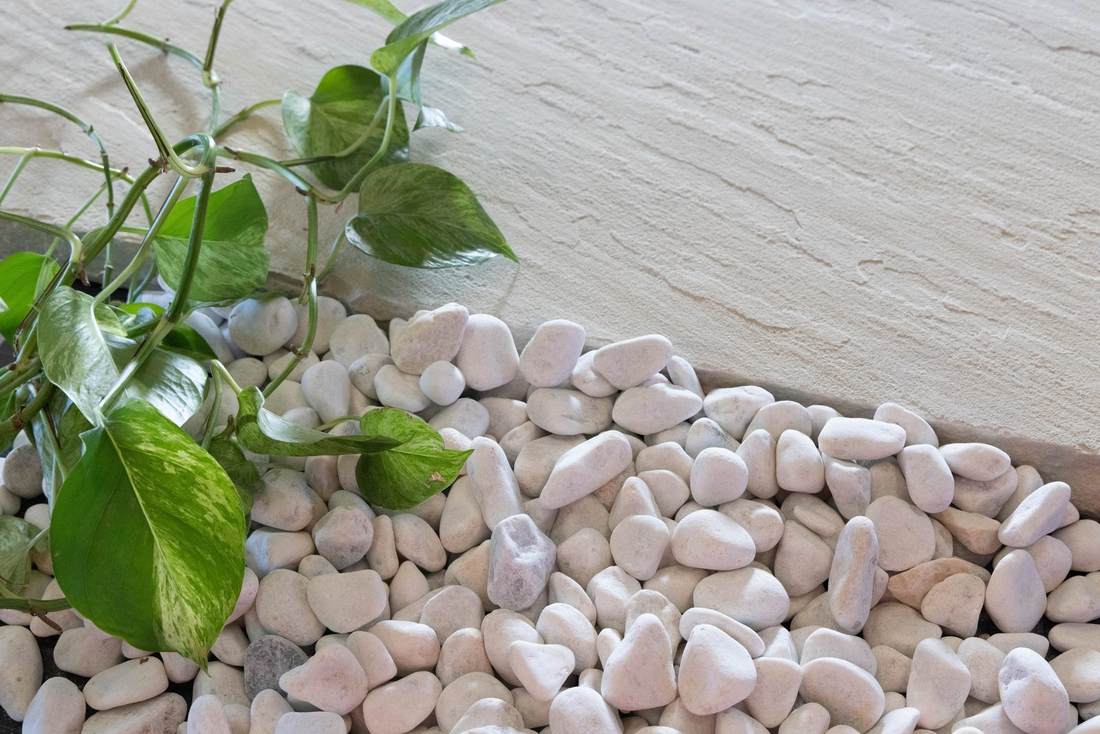 Galet Cristal blanc en bordure zen