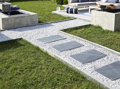 Traverse de jardin en ardoise